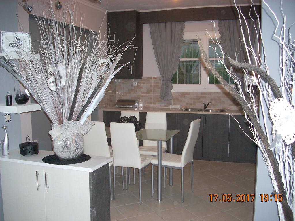 Iris Apartments Apolpaina Zewnętrze zdjęcie