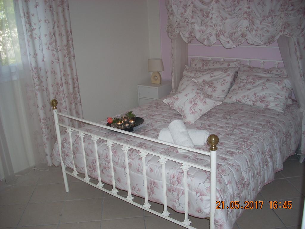 Iris Apartments Apolpaina Zewnętrze zdjęcie